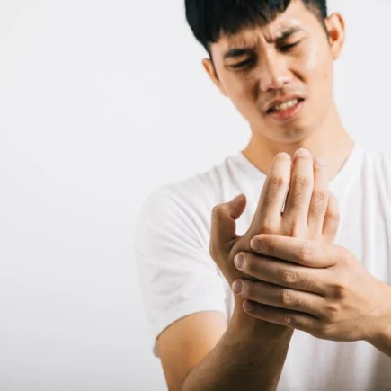 Bagaimana Cara Mengatasi Reumatik