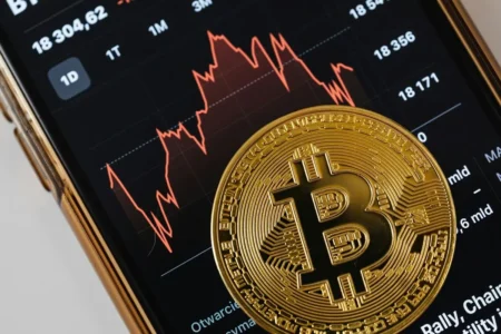 Tips Aman Memulai Investasi Bitcoin Pertamamu