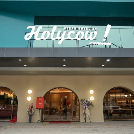 Steak Hotel by Holycow
